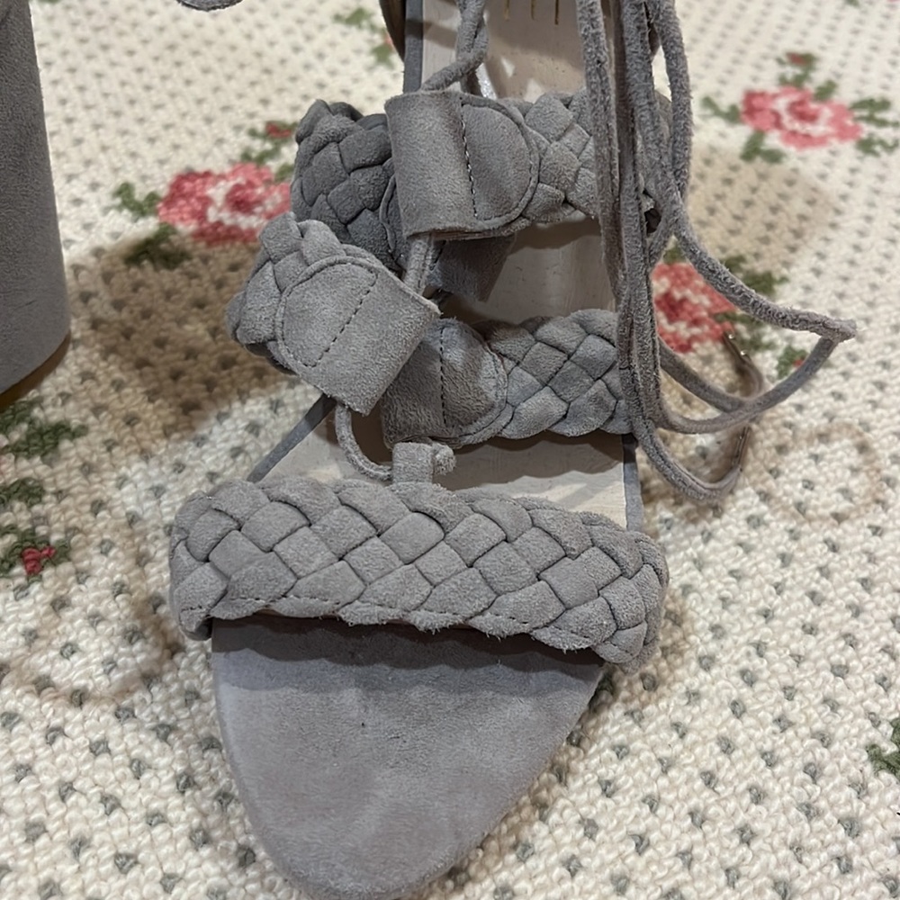 Raye Braided Grey Heel - Picture 5 of 6